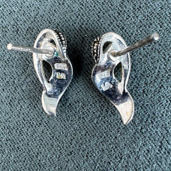 Elegant Sterling Silver Marcasite Earrings Curved Wing Earrings with Gemstone - Picture 14 of 17